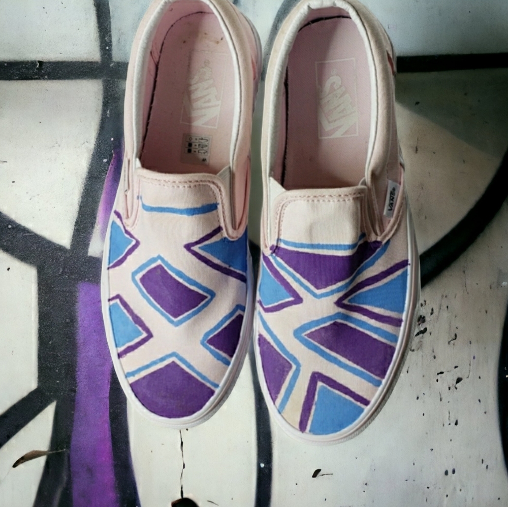 Vans Slip-on Loafer Hand Painted Abstract Geometric Sporty Artsy Street Size 8.5